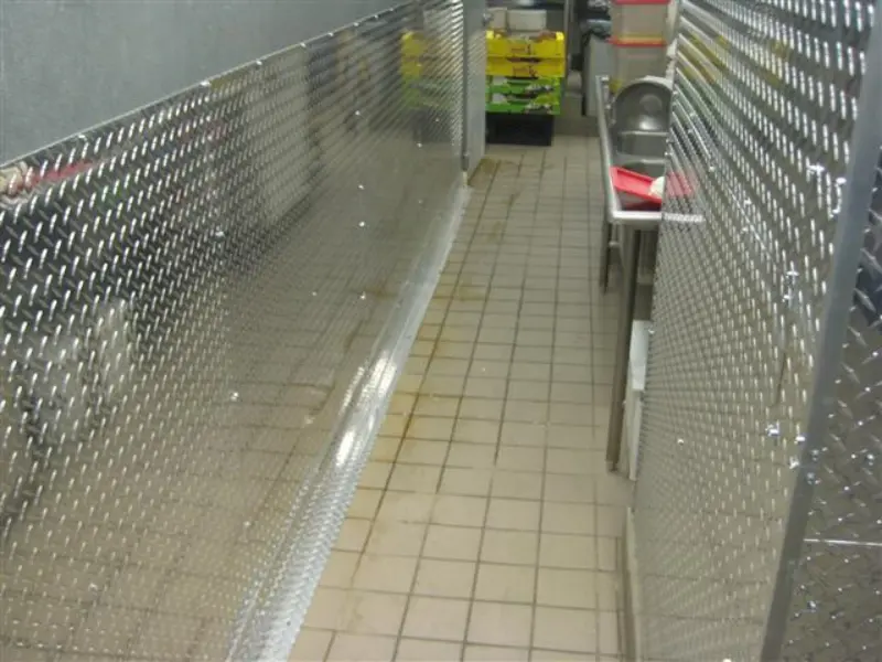 What Are Diamond Plate Sheets Used For